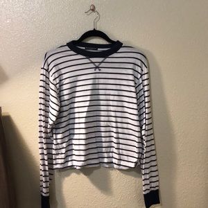 BRANDY MELVILLE NAVY AND WHITE STRIP TOP
